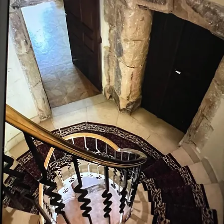 Chateau Mariande * Estancarbon